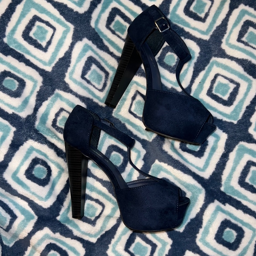 Breckelles Heels